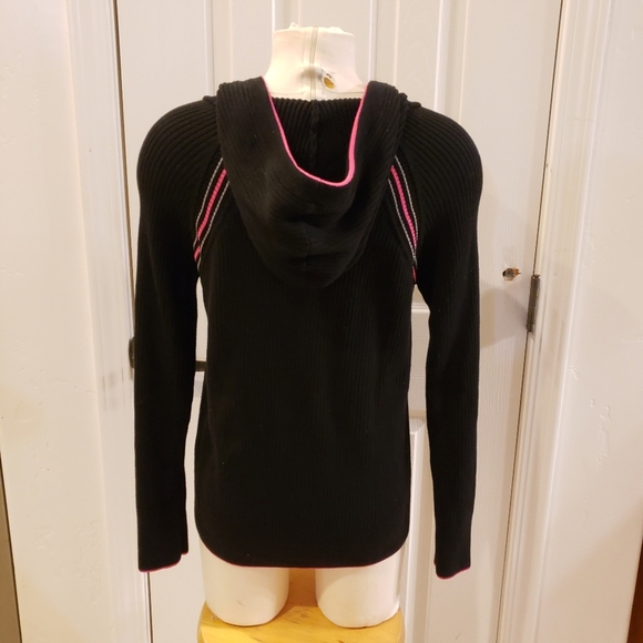 Victoria Secret size Large - Picture 4 of 8